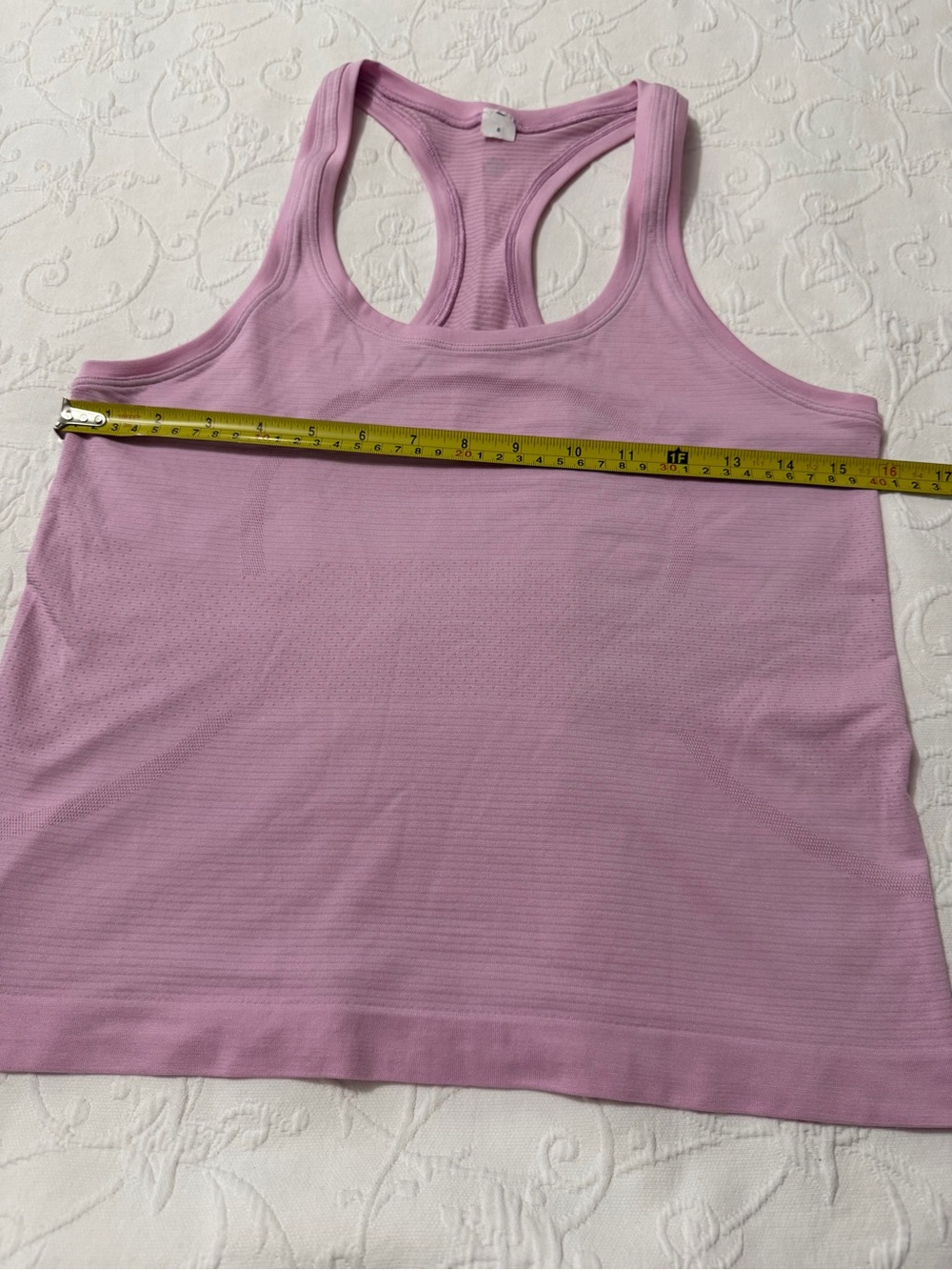 lululemon athletica Light Lilac Scoop Neck Tank - Picture 5 of 7